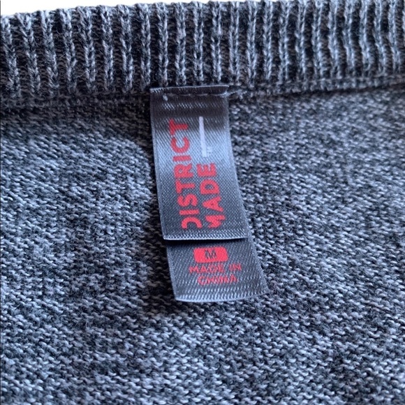 District Made Heather Cardigan Sweater with Pockets Gray White Button Down - Picture 8 of 9